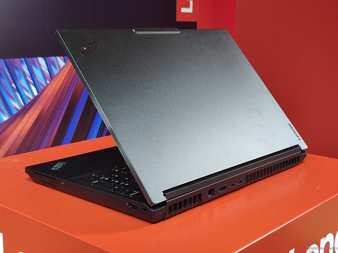 GaN chargers accross the board and modular, repairable USB-C: Hands on with the new Lenovo ThinkPad P1 Gen 8 and P16 Gen 3 - Notebookcheck