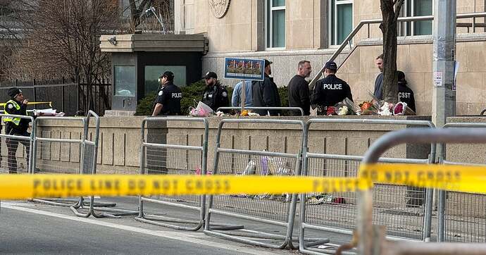 Shots fired at U.S. consulate in Toronto, Canada, with no suspects or motive identified - CBS News