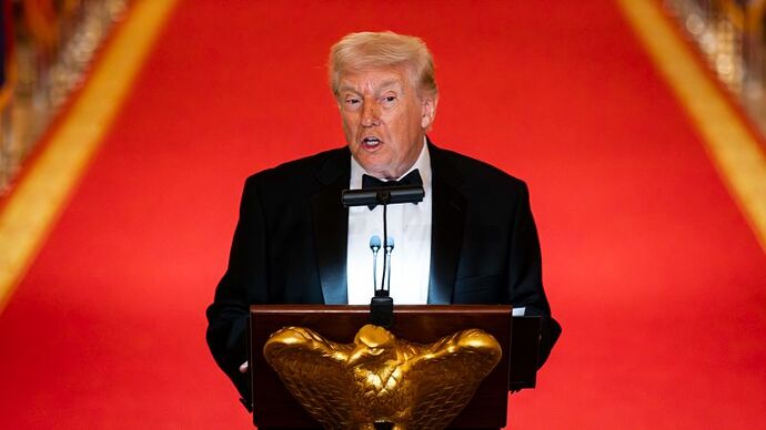 Trump says he’s sending a hospital boat to Greenland - CNN