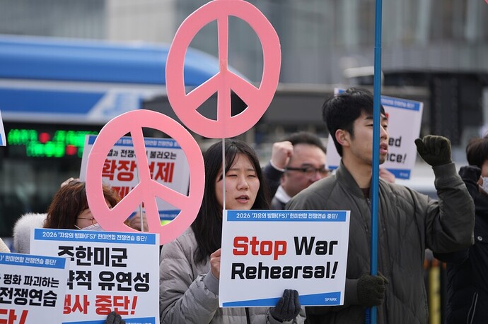 US begins large military drill with South Korea while waging war in the Middle East - AP News