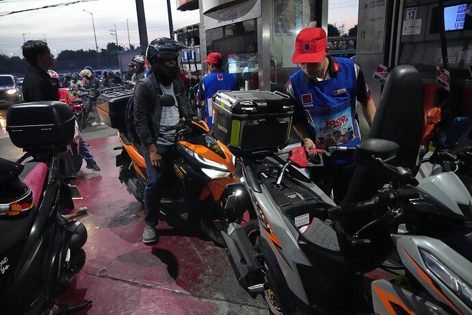 Oil prices spike and then plunge amid Iran uncertainty - The Washington Post