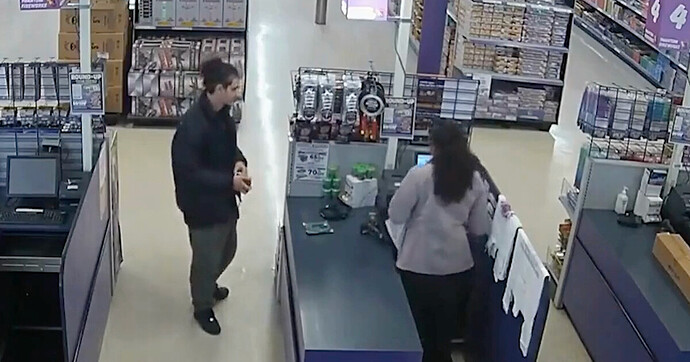 Video appears to show Gracie Mansion bomb suspect purchasing fuse at Pennsylvania fireworks store - CBS News